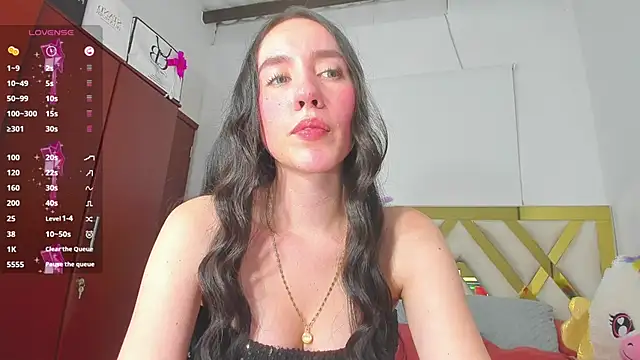 Snapshot of rousee_yareldss chatting on 18, 11, 2025 rousee yareldss online show from 18, 11, 2025