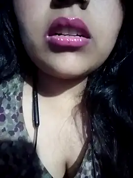 Love-Veronica online show from 7, 2, 2026