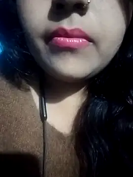 Love-Veronica online show from 9, 2, 2026