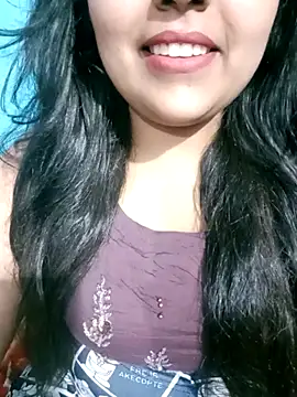 Snapshot of Love-Veronica chatting on 12, 5, 2026 Love-Veronica online show from 12, 5, 2026