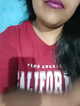 Snapshot of Love-Veronica chatting on 21, 5, 2026 Love-Veronica online show from 21, 5, 2026