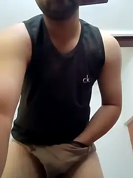 smartboy010101 online show from 5, 3, 2025