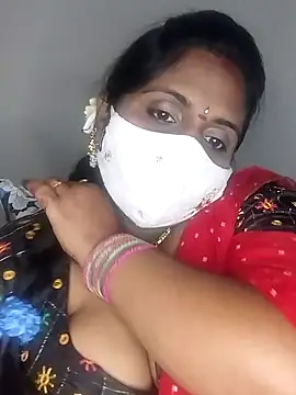 Snapshot of Sexy_Radhikaa chatting on 18, 2, 2025 Sexy Radhikaa online show from 18, 2, 2025