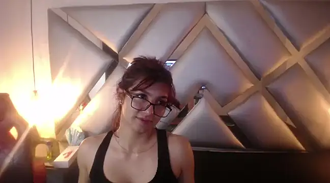 Snapshot of EndlessNightfx chatting on 11, 1, 2025 EndlessNightfx online show from 11, 1, 2025