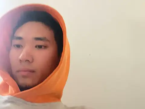 lilywithpuppy online show from 22, 4, 2026