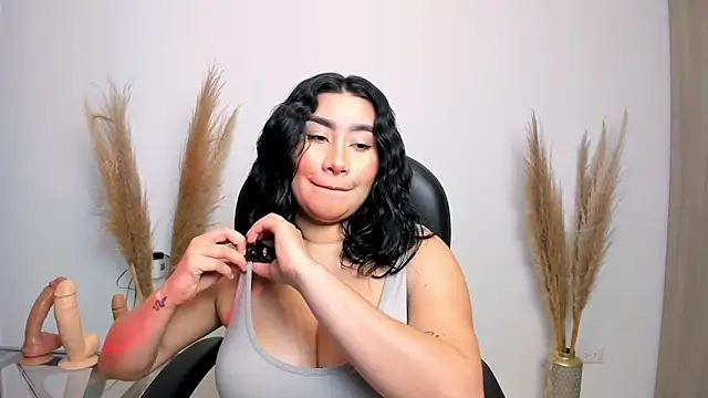 leylaclintonxx online show from 2, 2, 2025