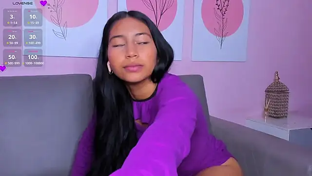 Snapshot of Rashida_Taliba chatting on 21, 1, 2025 Rashida Taliba online show from 21, 1, 2025