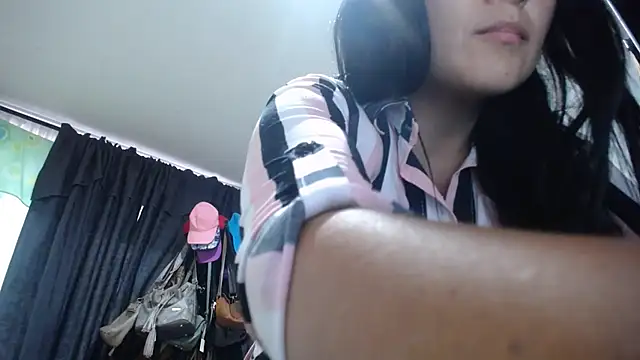 princehermosa44 online show from 10, 10, 2025