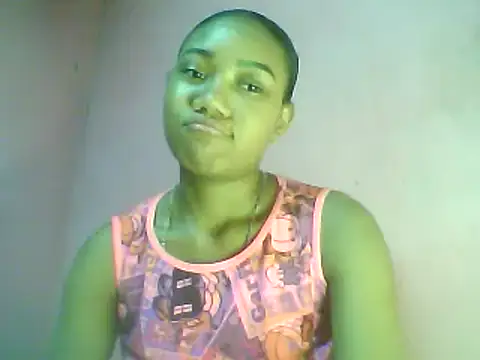 Snapshot of Fariana01 chatting on 21, 12, 2024 Fariana01 online show from 21, 12, 2024