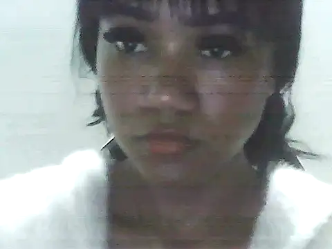 Snapshot of Fariana01 chatting on 2, 5, 2026 Fariana01 online show from 2, 5, 2026