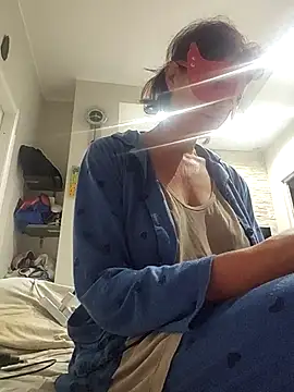 Snapshot of Vagabondainnamorata chatting on 23, 10, 2025 Vagabondainnamorata online show from 23, 10, 2025