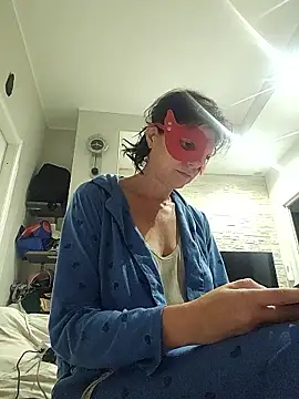 Snapshot of Vagabondainnamorata chatting on 28, 10, 2025 Vagabondainnamorata online show from 28, 10, 2025