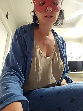 Snapshot of Vagabondainnamorata chatting on 31, 10, 2025 Vagabondainnamorata online show from 31, 10, 2025