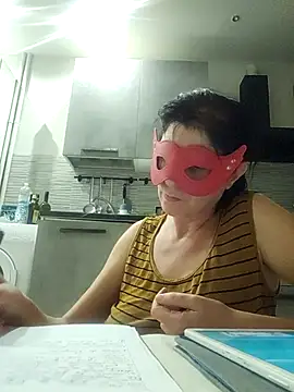 Snapshot of Vagabondainnamorata chatting on 5, 11, 2025 Vagabondainnamorata online show from 5, 11, 2025