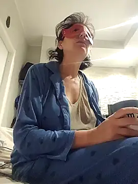 Snapshot of Vagabondainnamorata chatting on 7, 11, 2025 Vagabondainnamorata online show from 7, 11, 2025