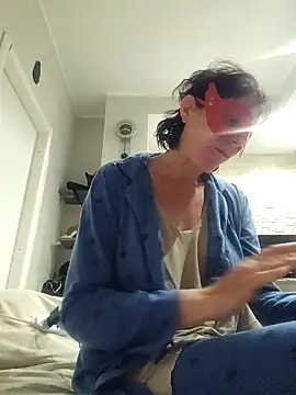 Snapshot of Vagabondainnamorata chatting on 18, 11, 2025 Vagabondainnamorata online show from 18, 11, 2025