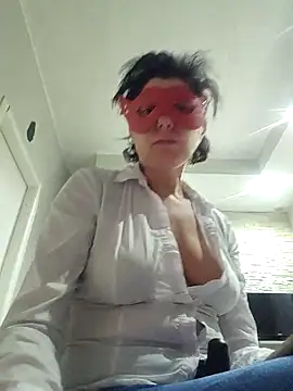 Vagabondainnamorata online show from 13, 4, 2026