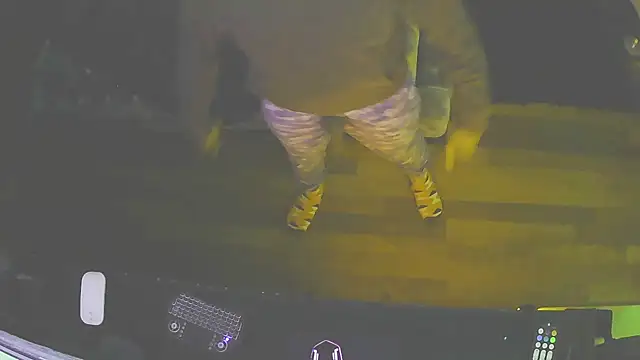 Snapshot of Bignc chatting on 26, 10, 2025 Bignc online show from 26, 10, 2025