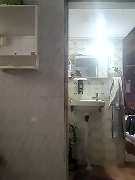 surabhi09 online show from 16, 3, 2026