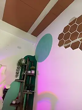 LollaByer online show from 11, 1, 2026