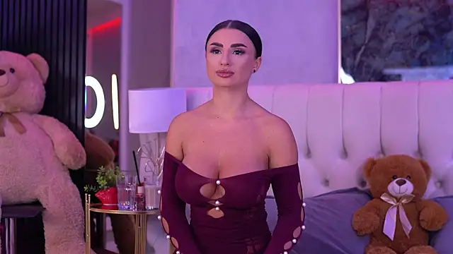 IsabelleHunt online show from 25, 9, 2025