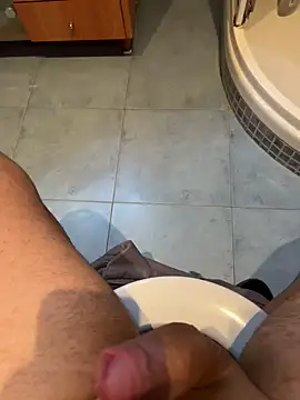 TuPapasitoo69 online show from 14, 4, 2026