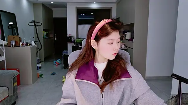 yangyang-1115 online show from 14, 12, 2025