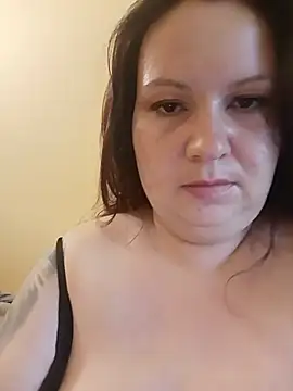 Snapshot of Szilvi93 chatting on 18, 7, 2026 Szilvi93 online show from 18, 7, 2026