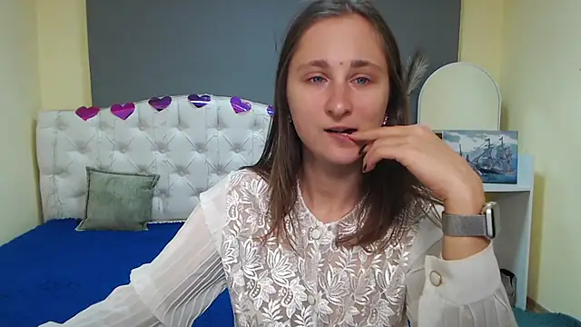 MichelLeee online show from 8, 10, 2025