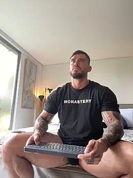 DimitriSullivan  online show from 16, 2, 2026