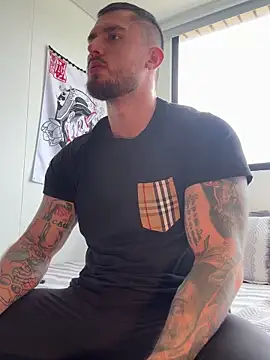 Snapshot of DimitriSullivan_ chatting on 6, 5, 2026 DimitriSullivan online show from 6, 5, 2026