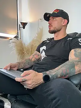 Snapshot of DimitriSullivan_ chatting on 26, 6, 2026 DimitriSullivan online show from 26, 6, 2026