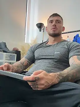 Snapshot of DimitriSullivan_ chatting on 20, 7, 2026 DimitriSullivan online show from 20, 7, 2026