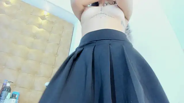 Snapshot of hanna__jadidi chatting on 15, 3, 2025 hanna jadidi online show from 15, 3, 2025