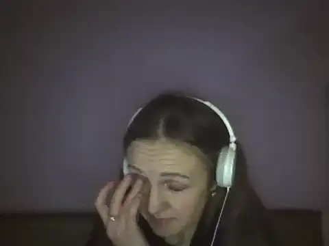 Milaniya261 online show from 23, 1, 2025