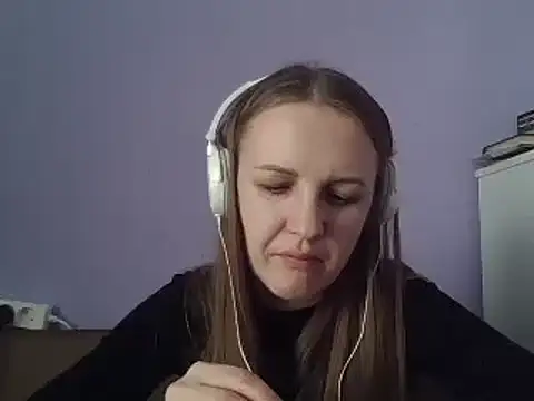 Milaniya261 online show from 7, 3, 2025