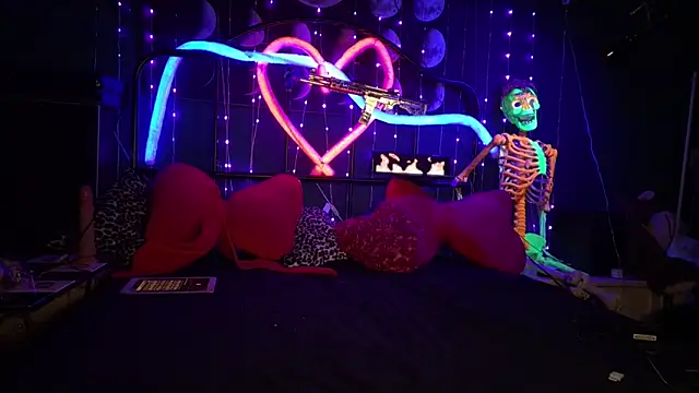 anonymouszN online show from 18, 11, 2025