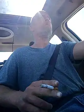 DatingProfile USA 43 str8 online show from 4, 3, 2025