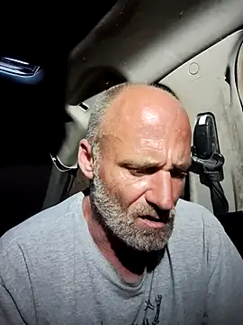 DatingProfile USA 43 str8 online show from 17, 3, 2025