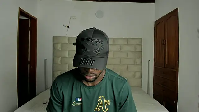 Dylan Taylor online show from 15, 2, 2026