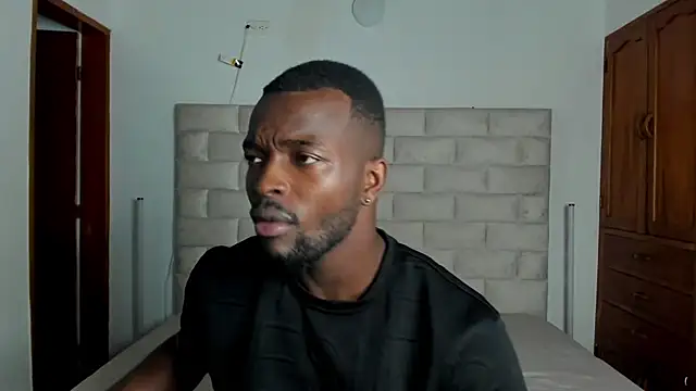 Dylan Taylor online show from 25, 2, 2026