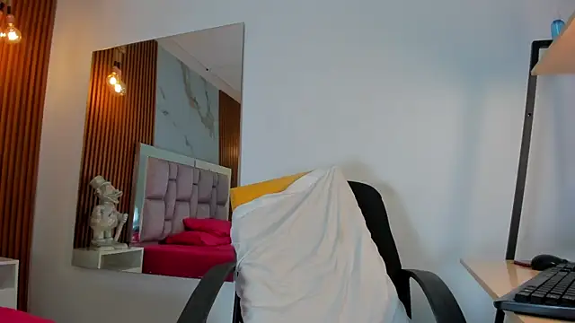 Snapshot of _Brihan chatting on 24, 12, 2024  Brihan online show from 24, 12, 2024