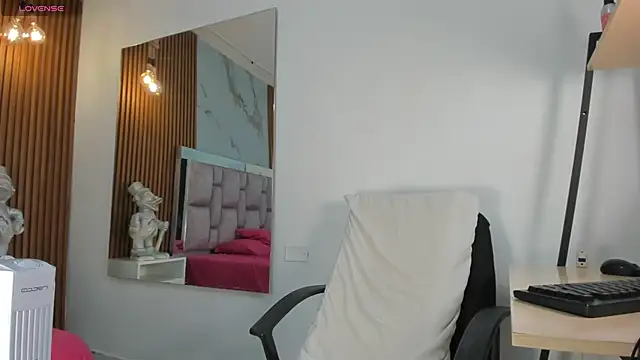 Snapshot of _Brihan chatting on 28, 12, 2024  Brihan online show from 28, 12, 2024