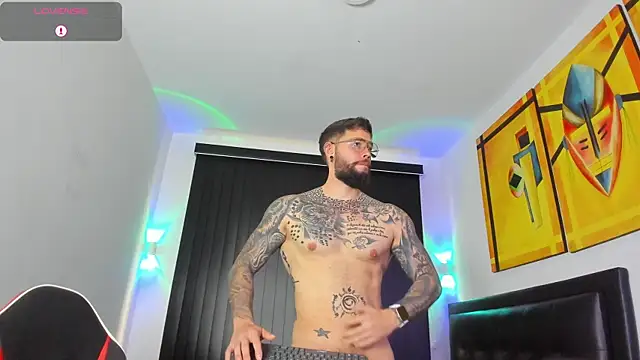 connor santtos online show from 28, 2, 2025