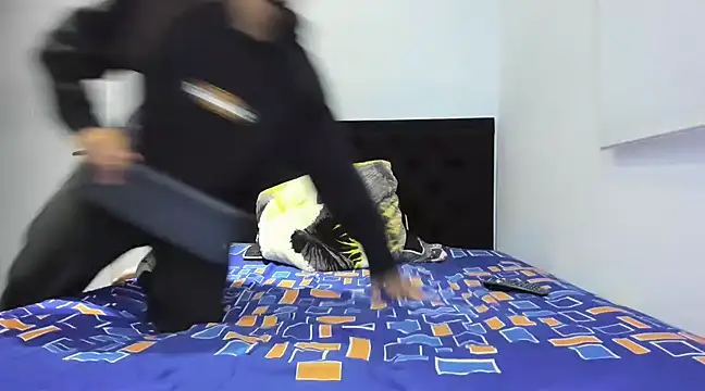 Snapshot of latin_bbc chatting on 23, 2, 2025 latin bbc online show from 23, 2, 2025