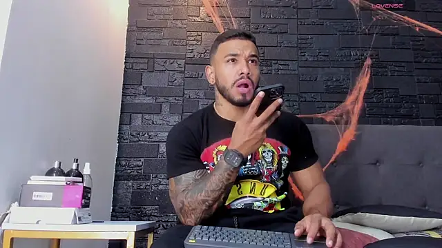 bruno miller  online show from 26, 10, 2025