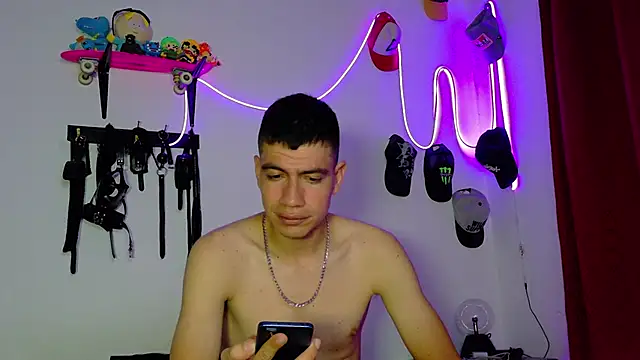 Snapshot of Nymphobuddies chatting on 7, 2, 2025 Nymphobuddies online show from 7, 2, 2025