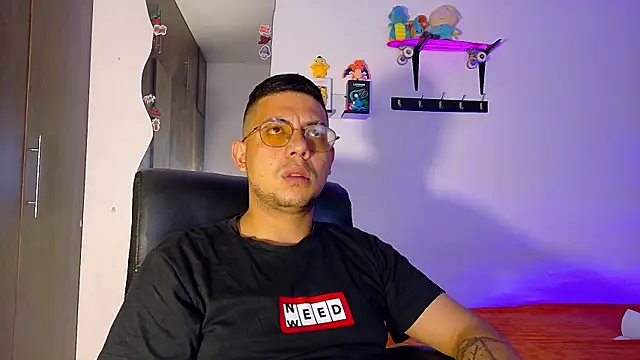 Snapshot of Nymphobuddies chatting on 29, 9, 2025 Nymphobuddies online show from 29, 9, 2025