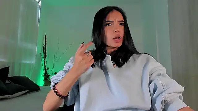 AnabelWolf online show from 27, 1, 2025