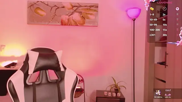 Snapshot of AnabelWolf chatting on 14, 2, 2026 AnabelWolf online show from 14, 2, 2026